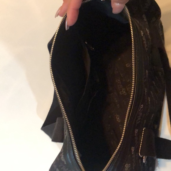 Vintage TNA Duffle‎ Bag (Aritzia) - Picture 5 of 7